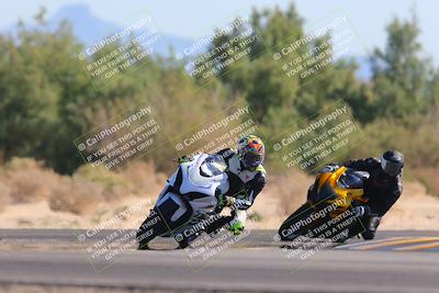 media/Nov-06-2022-SoCal Trackdays (Sun) [[208d2ccc26]]/Turn 7 Set 1 (1050am)/